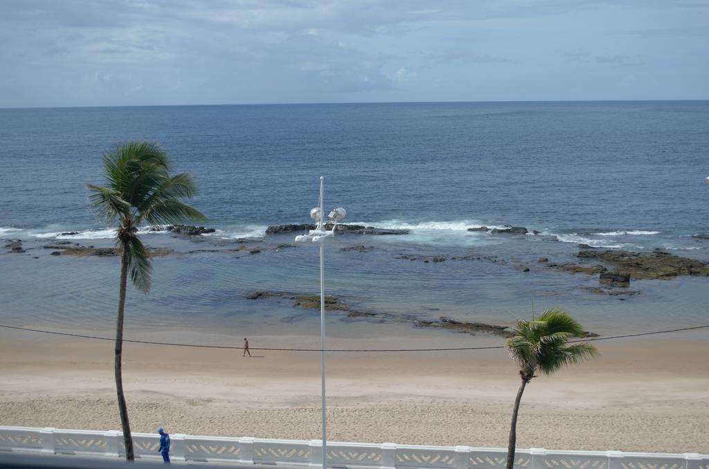Apart-Hotel Na Praia Do Farol Da Barra Salvador Eksteriør bilde